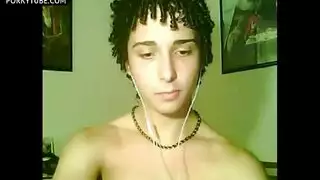 اثنين من twinks لطيف تأخذ حوض استحمام ساخن