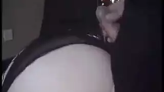 مص في نافذة الموظف صف الملتحين