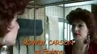 أبيض الدومينيكان تقبيل