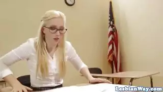 تنزيل مقطع نيك شرموطه في طيزها
