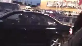 ضربة حمام مقابل نقد: وضعية الكلب السريعة مع عاهرة