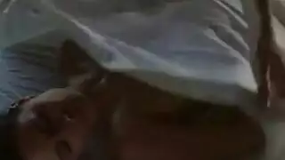 إباحي منزلي: العاهرة النرويجية تأخذ قضيبًا كبيرًا