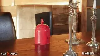 بي بي سي ينقذ اليوم في مشهد جنسي بين الأعراق صعب
