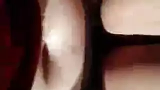 نائب الرئيس في عينيها في سن المراهقة الألمانية الشرج موانئ دبي