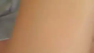 كيف تتعرا مرأة مع رجل