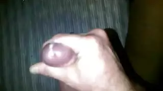 عملية إثارة يدوية ساخنة – حلب زبه حتى يقذف بقوة