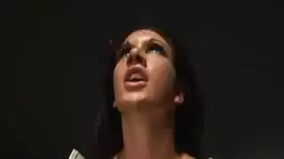 القابلات الجميلات في جوارب عالية الركبة