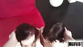 سكس مع كلبة برطانية