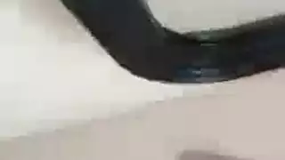 امرأة ناضجة مهووسة بالجماع المراهق في خيال إباحي
