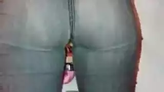 مشاهد جنس جماعي لكارينا كابور من الأفلام
