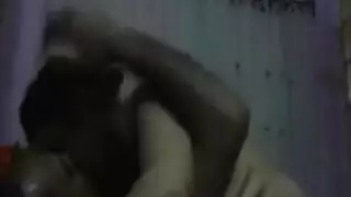نار بين فخذيها: نيك زوجة صديقي طوال الليل