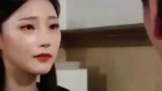 سكرتيرة مثيرة تستنزف بواسطة قضيب كبير