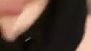 امهات سميننات ناضجات مع ابناءهن