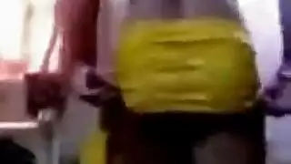 فيلم عراقي منزلي صريح: إثارة بالبكيني تتحول إلى فعل شرجي