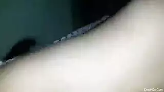 ميلف فاتنة تهيمن على مشهد إباحي صريح مع شاب