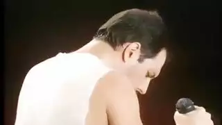 شهوة زاوية الشارع: سكس خشن بأي طقس