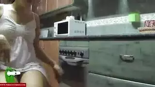 زاد ينيك امه في المطبخ