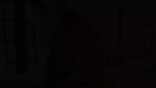 استمناء مهبلها الضيق بديلدو