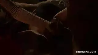 بنات يغتصبو بعض بعنف ويصوتو