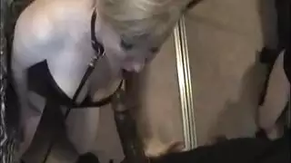ينيك السكريتيرة الخاصة به