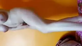 كاميرا إباحية عربية: هذه الكلبات تحب عرض فرجها