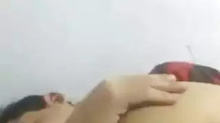 رجل جزائري ينيك محجبة بقوة جنس أرضي مكثف