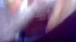حجابية متلهفة تأخذ قضيبًا كبيرًا