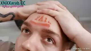 فتاة الجامعة تساعد في الواجب المنزلي ثم تأخذ قذف داخلي