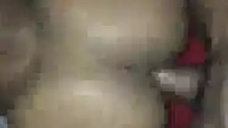كوغار نحيلة تتوسل لإنهاء بقذف عميق داخلها