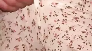 كس محجبة مبتل يتقصف بأصابعها
