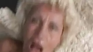 خيال جنس الحلق مع نجم البورن الشقراء