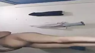 مصريه تكلم حبيبها كاميره
