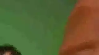 مدلك ألماني عضلي يملأها بالسائل المنوي بعد جلسة زيت