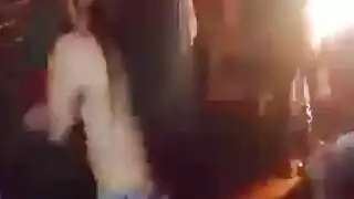 مصرية ترقص الي اخوها وينيكها