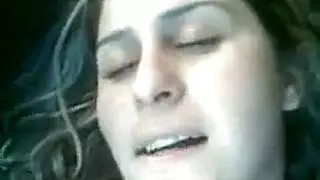 سكس عربية سورية تتنك في مسرب منزلي