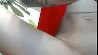 عاهرات آسيويات ينشرن أرجلهن للعميل الدافع لممارسة الجنس