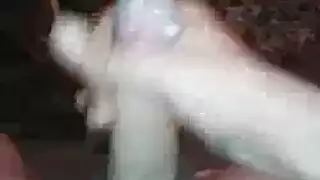 هوس المص العميق يؤدي إلى ركوب شهواني للقضيب