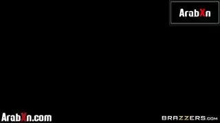 الابن الهايج ع امه غصب مترجم