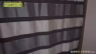 الشاب الممحون يعزب جارته
