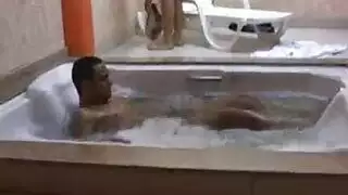فتيات هاويات في مشهد إباحي مكثف جماع بمستوى محترف