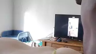 ابي يطربني علي طيزي