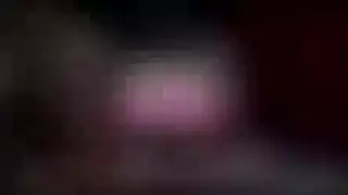 المراهقة النيمفومانية دير بروكس تتوسل للمزيد من الأفلام الإباحية