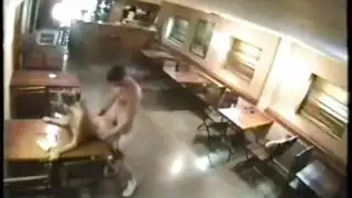 في السلم عربي
