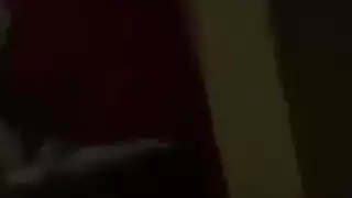 بورنو الشرفة: كلب خشن واختراق عميق