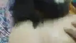 عاهرات السبا: يوم عمل إكس إكس إكس من القذف الداخلي والجنس الثلاثي