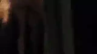 تحفيز بظري شديد لثيروسا