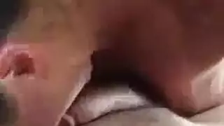 زوجة الأب تتعرض لعلاقة جنسية جماعية مع شابين