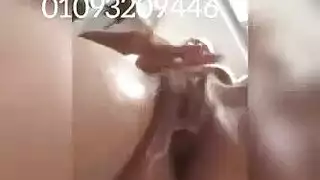مصرية تقذف لبن من كسها