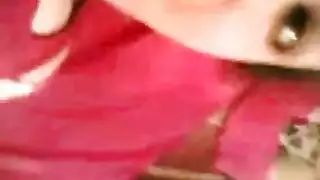 شاب محلي يمنح جارته المطلقة إيلاجاً عميقاً