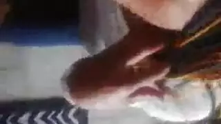 ليلة صاخبة: فتاة سمراء تمص وتنكح
